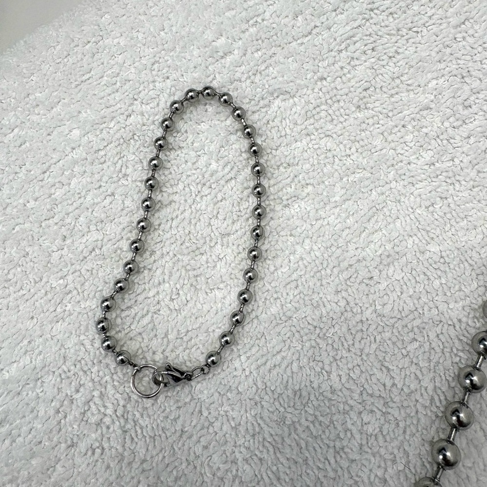 Jewelry Set - Picture 4 of 5